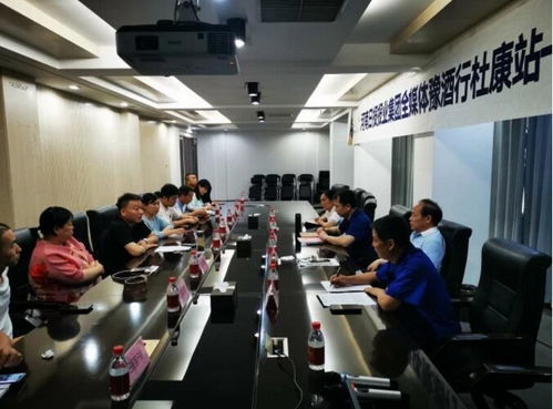 杜康控股銷售公司總經理肖志雄談市場動態 銷售勢頭強勁，部分產品供不應求